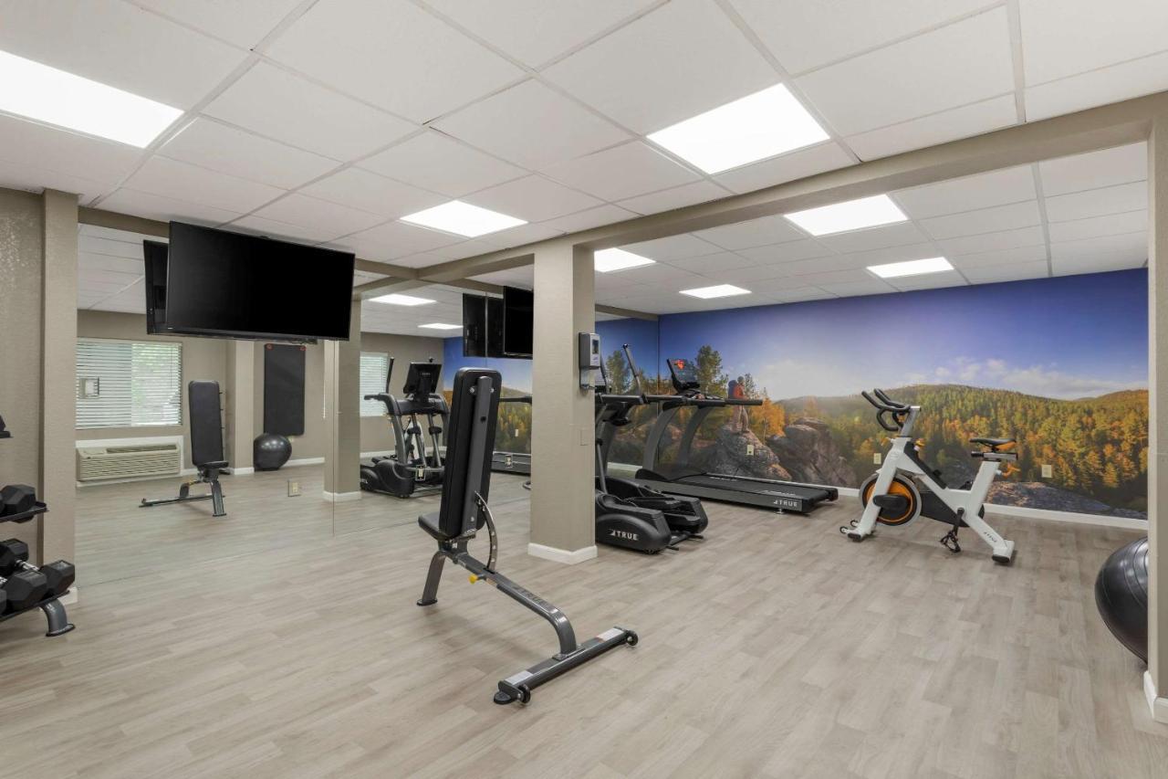 Clarion Pointe Kimball By Choice Hotels Екстериор снимка